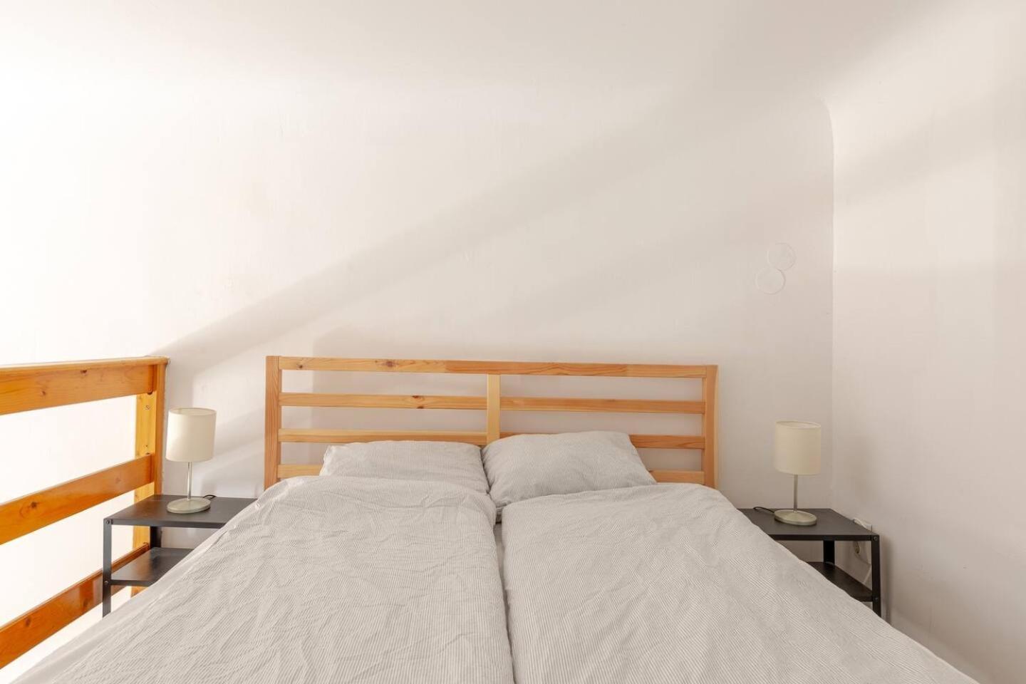 Vibrant Center Apartament *